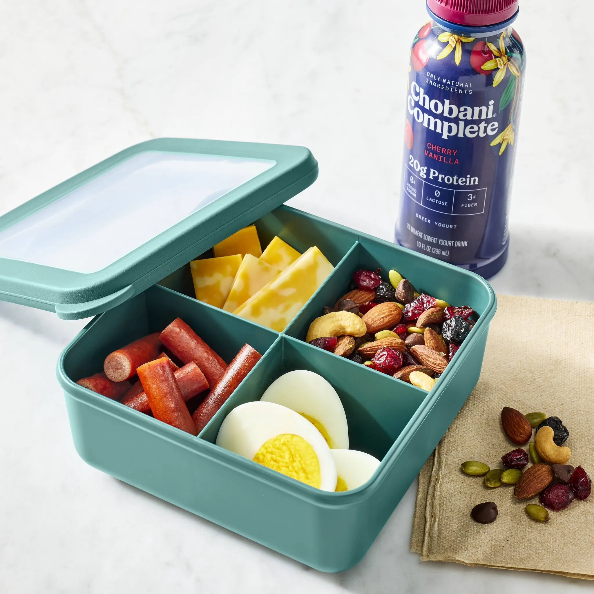 28oz Snack Bento Food Storage Container Dark Green - ™ - Image 3