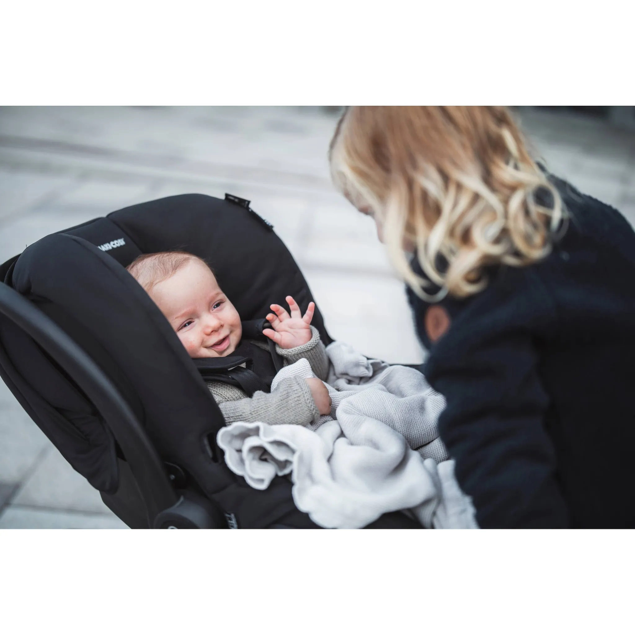 Spring Stroller Adapter for Maxi Cosi Car Seats - Image 4